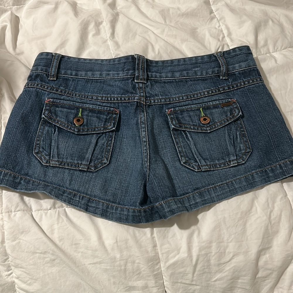 Y2K Billabong Low Rise Denim Shorts